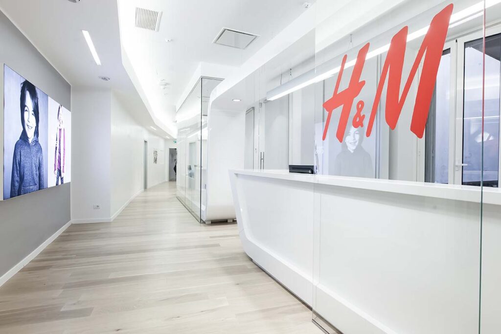 Lavorare in H&M: stipendi, welfare, benefit